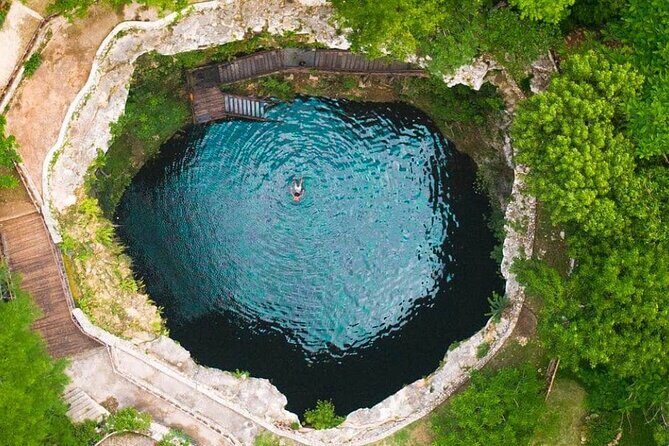 Amazing tour of Chichen Itza and Swimming in cenote - Group size and how it affects your experience