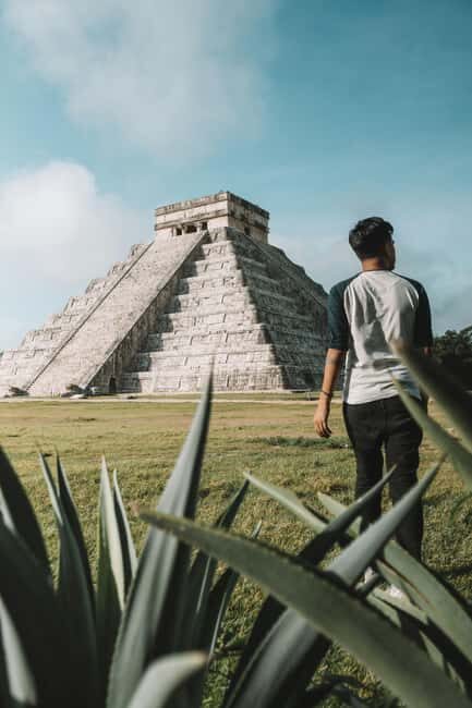 Cancun in its entirety: Chichen Itza ruins, cenote, and Valladolid - A 12-hour Yucatán sampler from Cancun