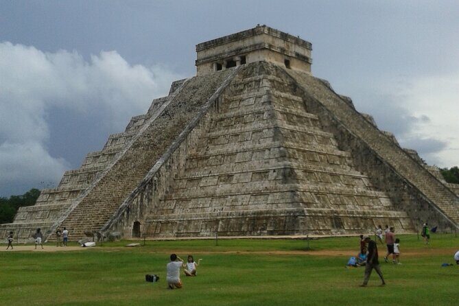 Chichen Itza and Cenote Full Day Tour from Playa del Carmen - Lunch and Food: Buffet Included, Options Vary