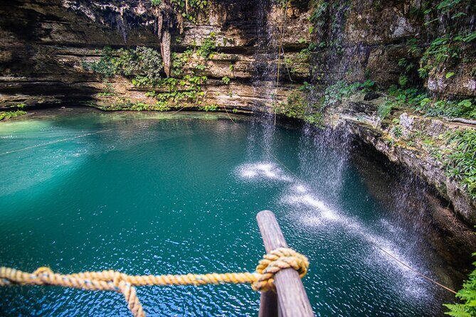 Chichen Itza, Cenote, and Valladolid Tour - Cenote Chichikán: Cold Water, Mandatory Life Jackets, and Great Photo Views
