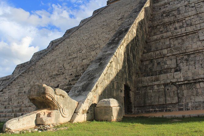 Chichen Itza, Cenote Saamal & Valladolid from Playa del Carmen - Chichén Itzá with a real guide, not just selfies