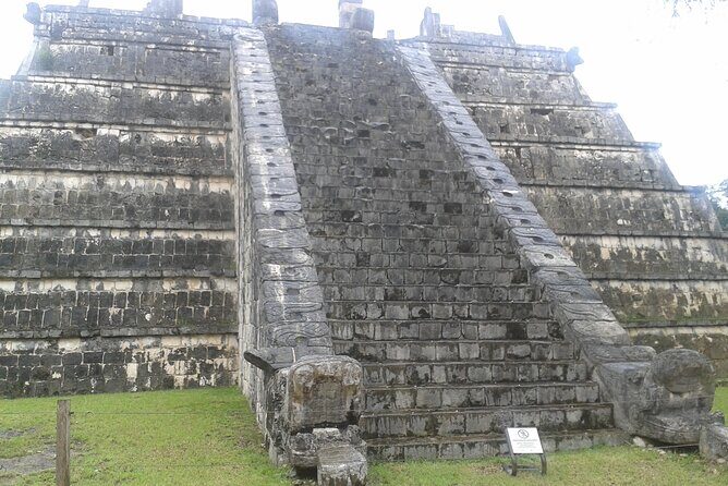 Chichen Itza, Cenote Sagrado and Valladolid from Cancun - Valladolid in 20 Minutes: Colonial Photos and Sweets