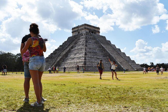 Chichen Itza Day Trip Exclusive Nool-Ha Cenote & Valladolid Visit - Two Hours at Chichen Itza: How to Make It Worth the Heat