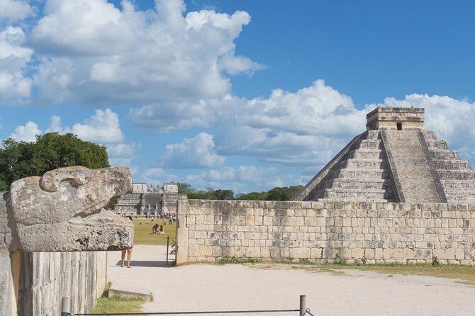 Chichen Itza Day Trip from Tulum Including Cenote and Lunch - Lunch Near the Cenote: Buffet Food, Regional Taste, and Sales Pressure