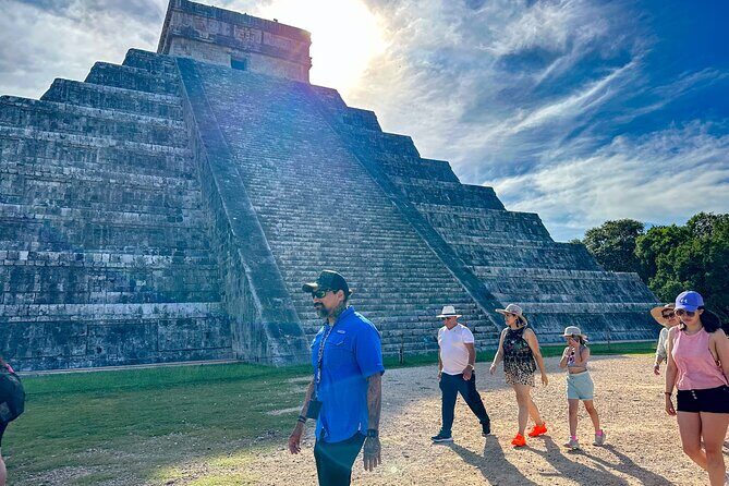 Chichen Itza Early Access All Inclusive: Hotel Pick up & All Fees - El Castillo and the Temple of Kukulkan: The Star of the Site