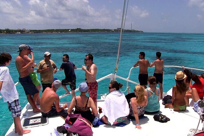 Chichen Itza Early Access & Catamaran to Isla Mujeres - Isla Mujeres at Playa Norte: make free time count