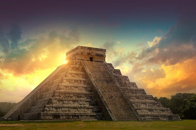 Chichen Itza Early Access & Catamaran to Isla Mujeres - Group size and pacing: why it feels smooth for some, rushed for others