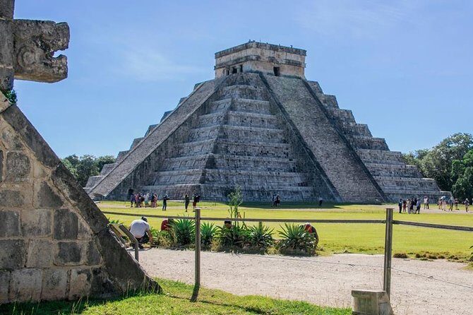 Chichen Itza, Ek Balam, and Hubiku Cenote- Small Group - Small-group pacing: what max 14 actually changes