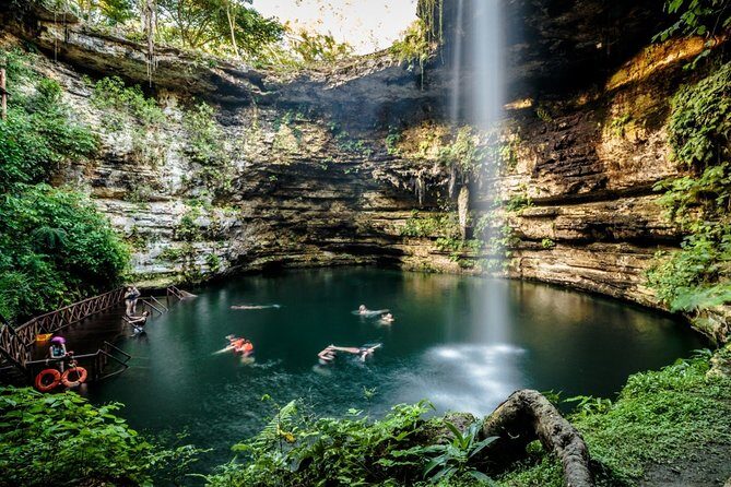Chichen Itzá Full-Day Tour with Cenote Experience and Meals - Chichén Itzá from Cancun: what this tour is really buying you