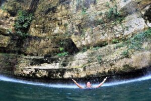 Chichen Itzá Full-Day Tour with Cenote Experience and Meals - The Chichén Itzá portion: guided answers plus free wandering time