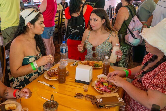 Chichen Itza guided, transport and lunch + cenote and Valladolid. - The morning at Plaza La Fiesta: breakfast plus ceremony