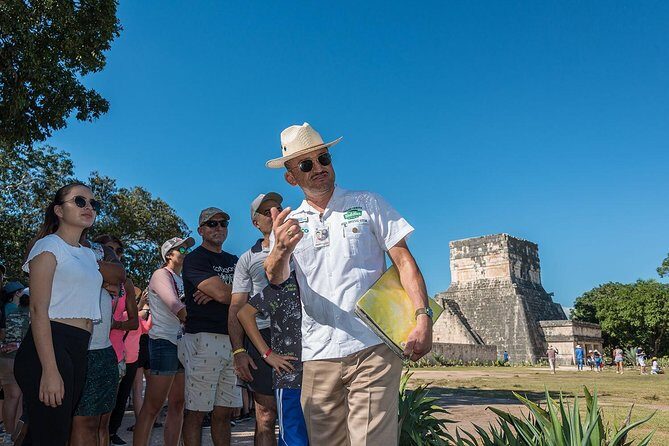Chichén Itzá Premier Tour with Cenote Xunáan, Valladolid & Lunch - Guides Make or Break It: What I’d Look For in Your Host
