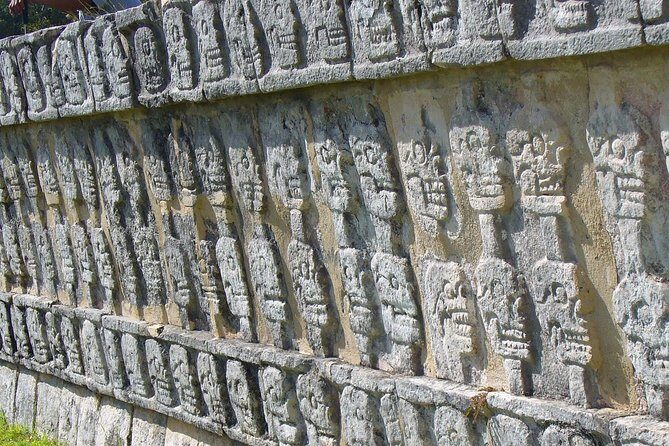 Chichen Itza Private experience - Stop 1: Chichén Itzá with a guided, photo-friendly pace