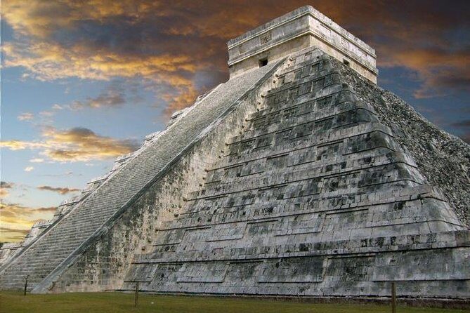 Chichen Itza Sunrise and Cenote Ik Kil from Cancun - Food, water, and what to pack for a 3:00 AM day