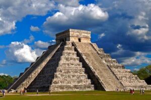 Chichen Itza the Mayan Wonder Tour from Cancun and Riviera Maya - The Chichén Itzá Experience: More Than Just Photos