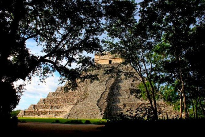 Chichen Itza the Mayan Wonder Tour from Cancun and Riviera Maya - Group Size, Language, and When the Day Can Feel Rushed