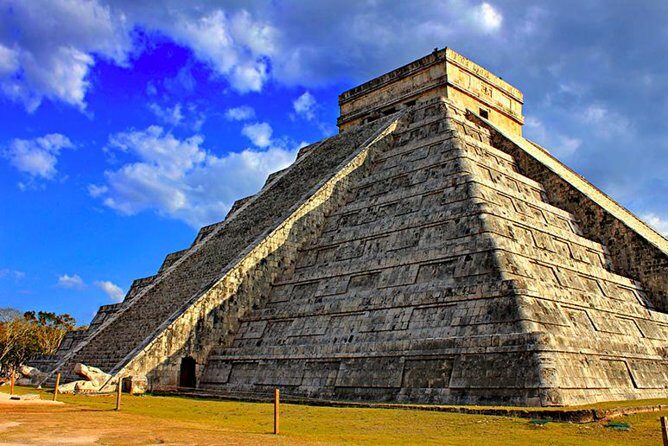 Chichen Itza the Original Tour from Cancun and Riviera Maya - Chichén Itzá Proper: Kukulkán, the Warriors Temple, and Focused Time