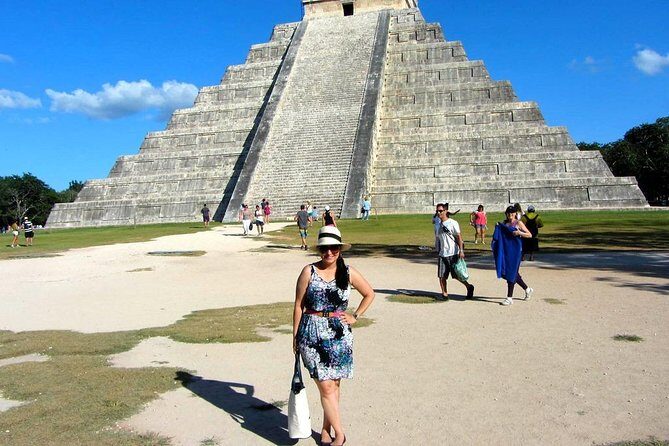 Discover Chichén Itzá & a Sacred Cenote. Lunch and transportation included. - Valladolid: A 30-Minute Photo Sprint With a Cultural Pause