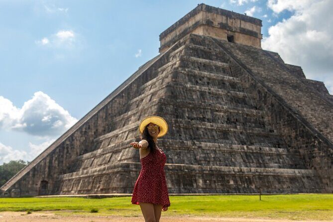 Early morning Chichen Itza Tour: Cenote and Tequila Tasting - Why the early start matters at Chichén Itzá