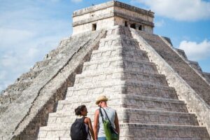 Early morning Chichen Itza Tour: Cenote and Tequila Tasting - Chichén Itzá timing: guided hour plus free roaming