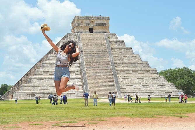 Full-Day Tour Chichen Itza, Valladolid and Cenote open bar in bus - Chichén Itzá, Valladolid and Cenote Maya in one day (and why it works)