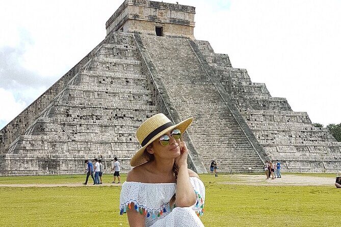 Full Day Tour to Visit Chichen Itza Saamal Cenote and Valladolid - Money matters: $49.99 plus the mandatory 850 pesos fee