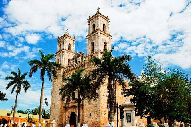 Guided Day Tour to Chichén Itzá, Cenote Swim and Valladolid - Valladolid in 45 minutes: make it a quick, tasty stop