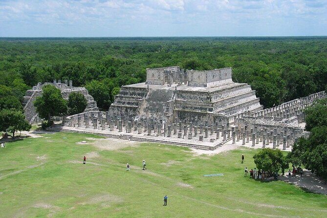 Luxury Tour to Chichen Itza and 2 Cenote - From Tulum - Chichen Itza: UNESCO wonder with guided history plus photo time