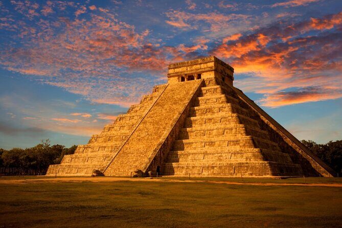 Merida : Chichen Itza, Izamal and Cenote with lunch and pick up - Izamal and the “Yellow City” effect: fast views, real highlights