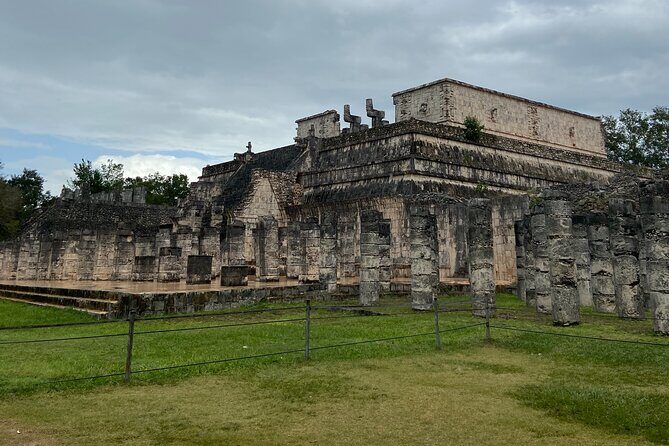 Merida : Chichen Itza, Izamal and Cenote with lunch and pick up - Lunch stop: included food, but not included drinks