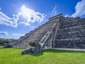 Playa del Carmen: Chichen Itza Early Tour with Expert Guide - Getting there from Playa del Carmen (Plaza Las Perlas) without losing your morning