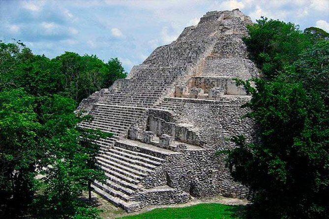 Private Chichen Itza and Coba Ruins and Swimming in Cenote from Cancun - Chichén Itzá with your guide: more than El Castillo photos