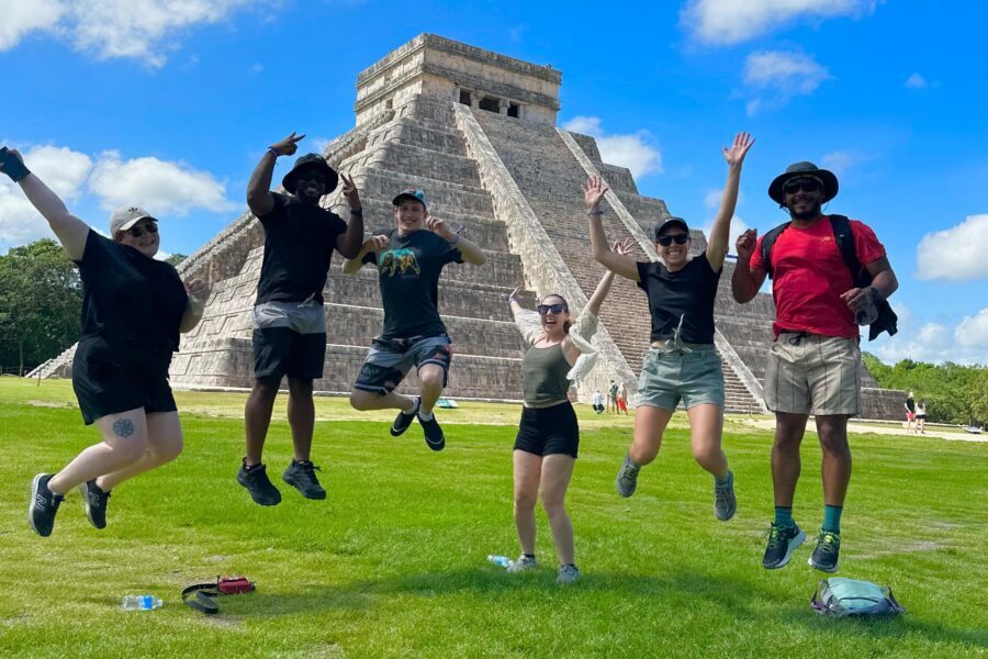 Private Half-Day Tour to Chichen Itza - If you want more than Chichén Itzá: the cenote and Valladolid option