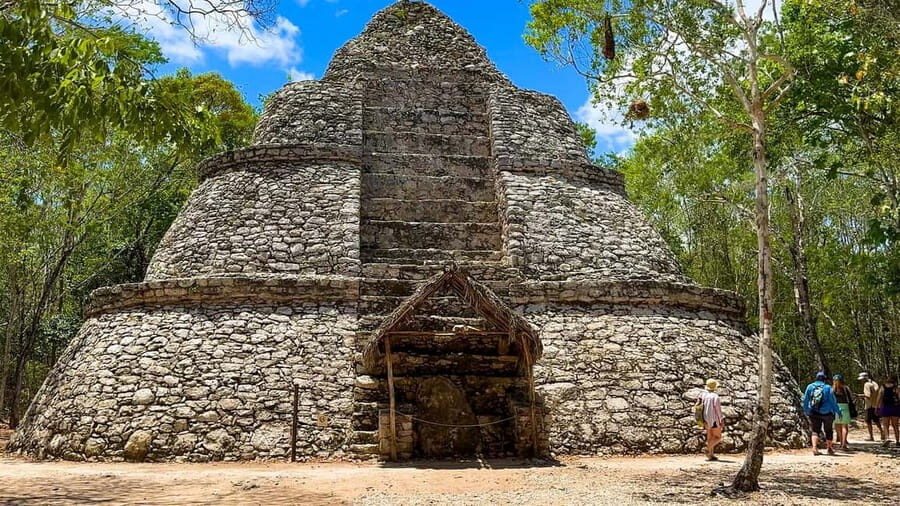 Riviera Maya: Coba & Chichen Itza Ruins with Cenote Swim - Lunch, buffet spread, and what to do if your tastes run specific