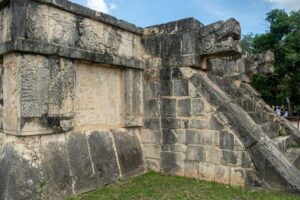 The best tour in Chichén Itzá, Valladolid and Cenote - Chichén Itzá with a certified guide: what makes the ruins stop work