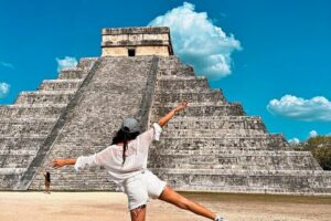 The Great Chichen Itza and Suytun & ikkil Cenotes guided tour - Chichén Itzá: guided time, then your own photo walk