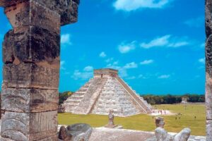 Tour Chichen Itza, 2 Cenotes, and Valladolid from Cancun - Cenote Samulá: calm underground paths near Valladolid