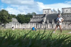 Tour from Cancun to Chichen Itza with cenote food and Valladolid - Chichén Itzá: guided context, then time to roam