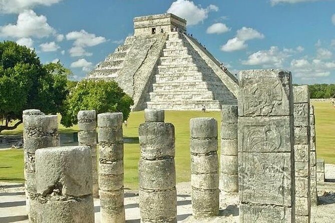 Visit Chichén Itzá from Cancun or Riviera Maya; Lunch and Cenote - Valladolid: Short Town Time for Souvenirs and a Stroll
