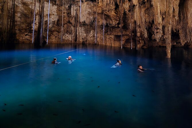 Chichen Itza and 3 cenotes tour with transportation from Valladolid - La Tia Poloc lunch: quick fuel with a cultural touch