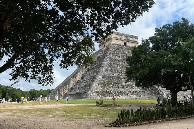 Chichen Itza Tour and 2 Cenotes from Valladolid small group - Key points you’ll care about