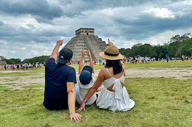 Chichén Itzá Tour with an Expert Guide from Valladolid - The Sacred Cenote and why offerings mattered